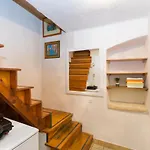 Apartment Crni *