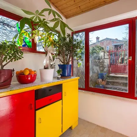 Crni Appartement