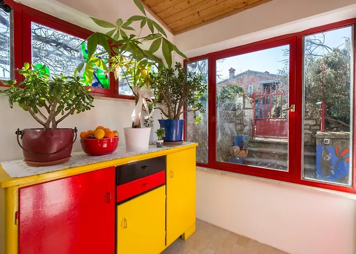 Crni Апартаменты